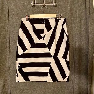 Black and white pencil skirt